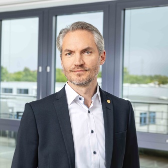 Alexander, Head of Business Unit OlbrichtArom